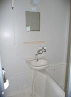 サンライズコート A棟 205号