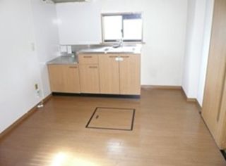 メンバーズタウンＴ　201号