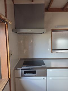 3口ＩＨコンロ　換気扇